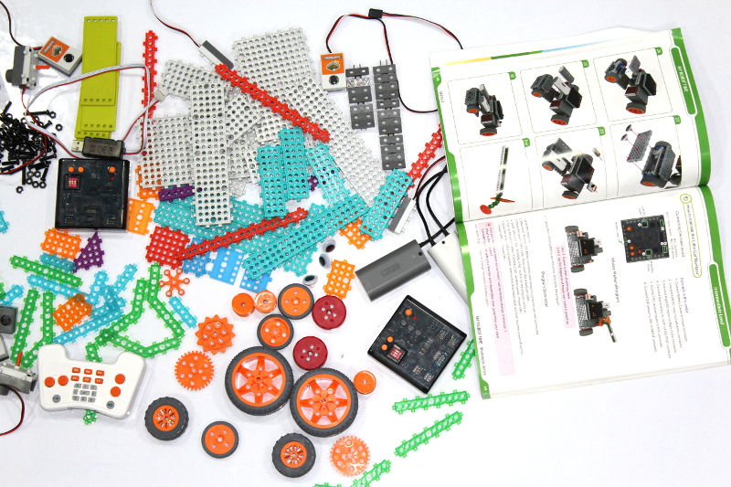Booyaka – Educational Robot
